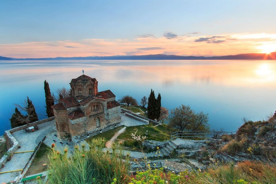 Sunrises_and_sunsets_Church_Lake_St._john_'s_600739_3840x2400